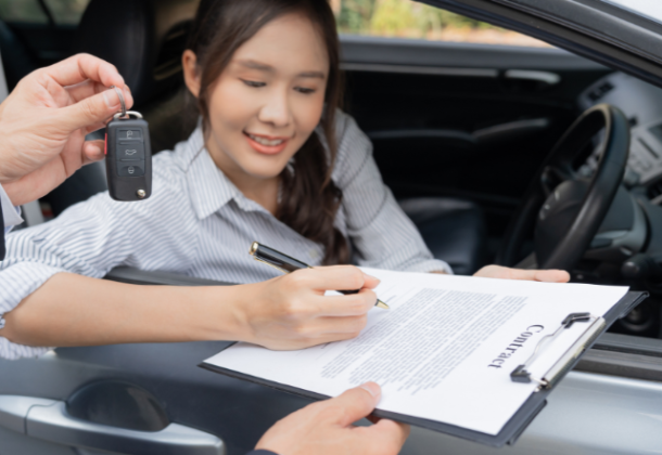 Jak wybrać wypożyczalnię aut w stolicy?