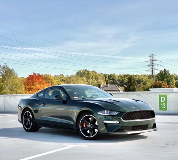 Wynajem aut sportowych Warszawa Ford Mustang GT