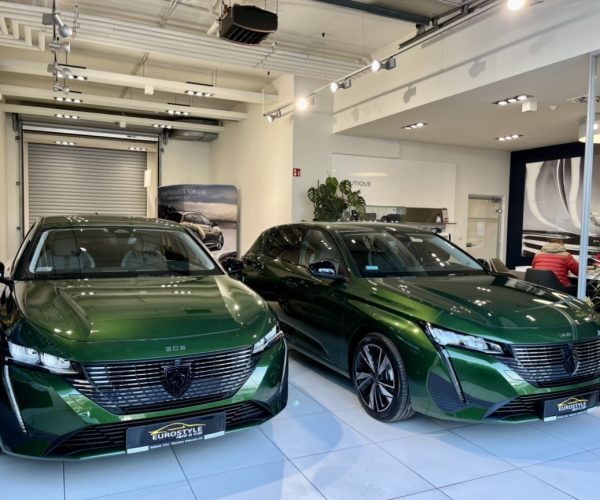 Wynajem samochodow Warszawa Peugeot 308