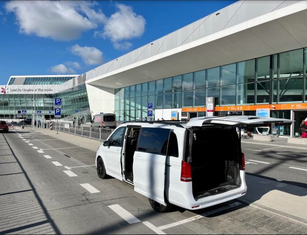 odbior-klientow-lotnisko-chopina